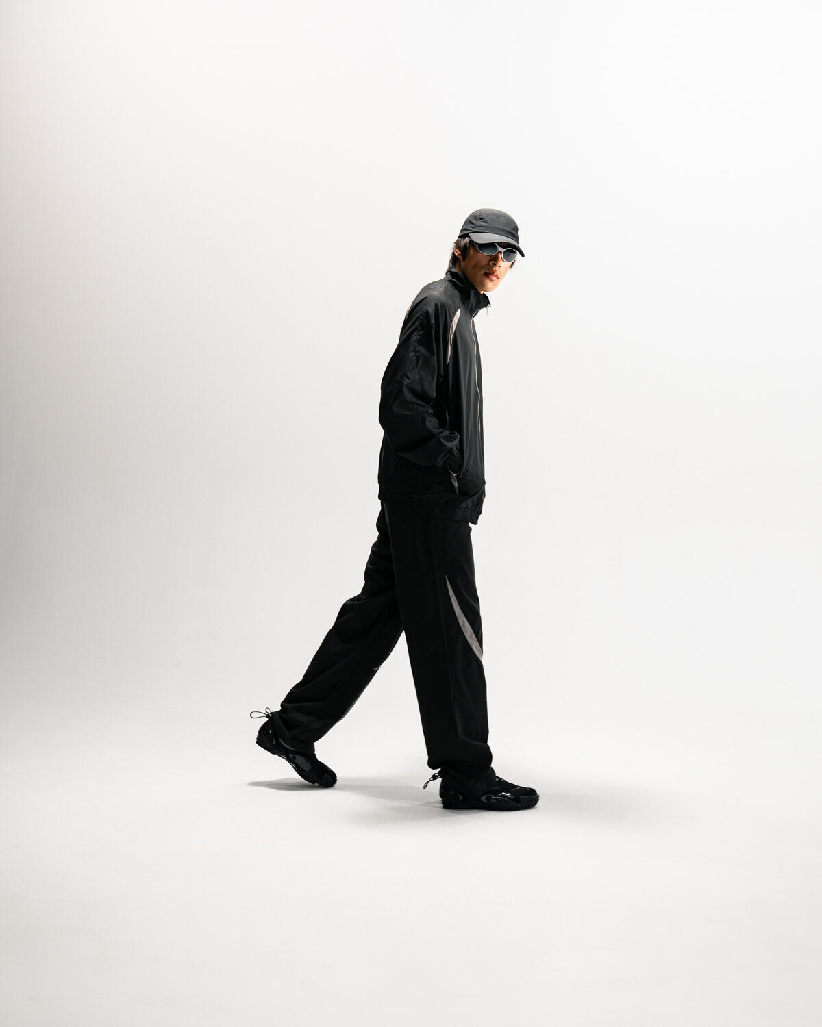 Arte Antwerp Contract Cut Track Pants | AW24-050P-BLK | AFEW STORE